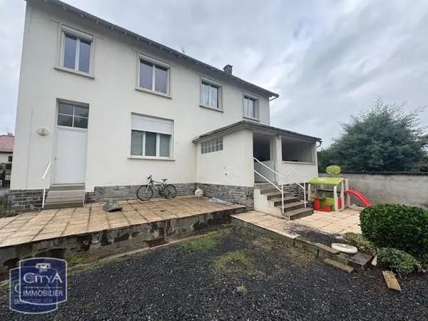 Immeuble à vendre 208m² Objat (19130)