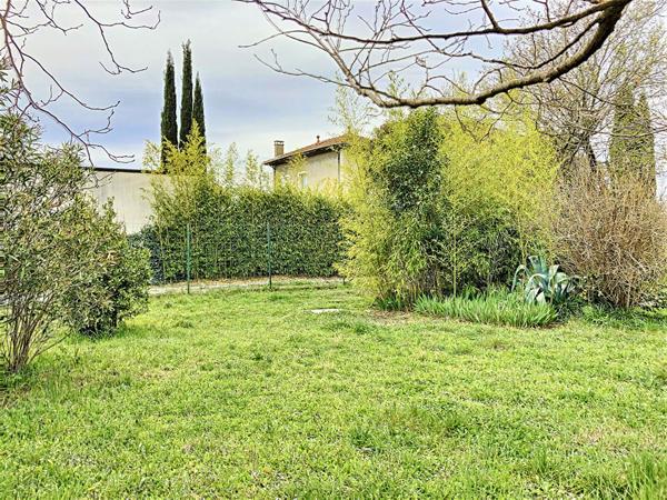 Maison Montelimar 6 pièce(s) 111 m2 4 chambres