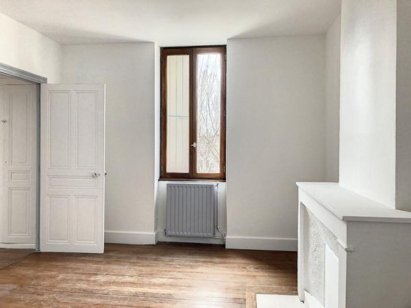 Maison Montelimar 6 pièce(s) 111 m2 4 chambres