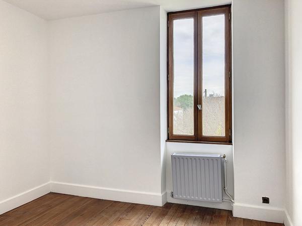 Maison Montelimar 6 pièce(s) 111 m2 4 chambres