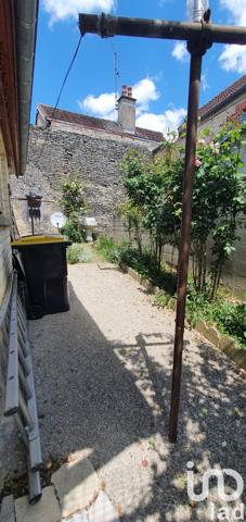 Maison de village 7 pièces de 182 m² à Chassignelles (89160)