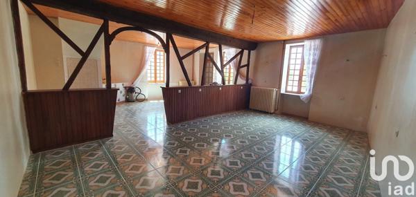 Maison de village 7 pièces de 182 m² à Chassignelles (89160)