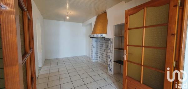 Maison de village 7 pièces de 182 m² à Chassignelles (89160)