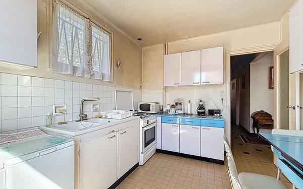 Maison à vendre    5 pièces •  Rueil-Malmaison