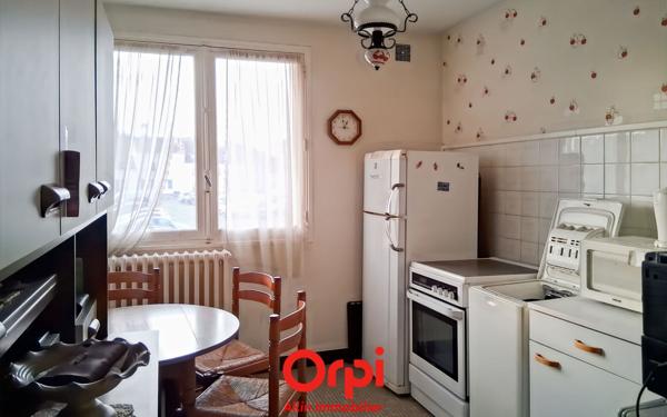 Appartement à vendre    4 pièces • 70,33 m2 Montluçon