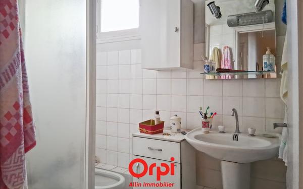 Appartement à vendre    4 pièces • 70,33 m2 Montluçon