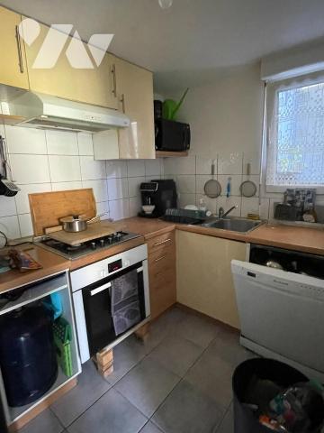 SAINT MALO immeuble divisé en 2 appartements loués