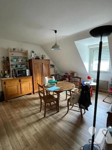 SAINT MALO immeuble divisé en 2 appartements loués