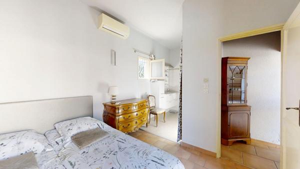 Maison La Crau 5 pièce(s) 132 m2 sur 1200 m²