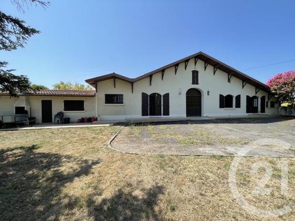 Maison à vendre  10 pièces - 234 m2 SAUGNAC ET CAMBRAN - 40