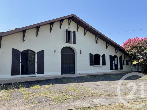 Maison à vendre  10 pièces - 234 m2 SAUGNAC ET CAMBRAN - 40