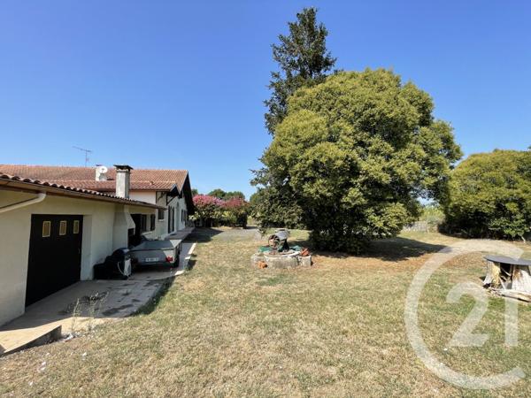 Maison à vendre  10 pièces - 234 m2 SAUGNAC ET CAMBRAN - 40