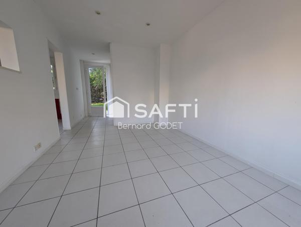 Votre chez-vous à deux pas des commerces.