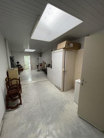 Ensemble commerce et Appartement