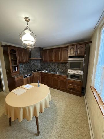 Ensemble commerce et Appartement