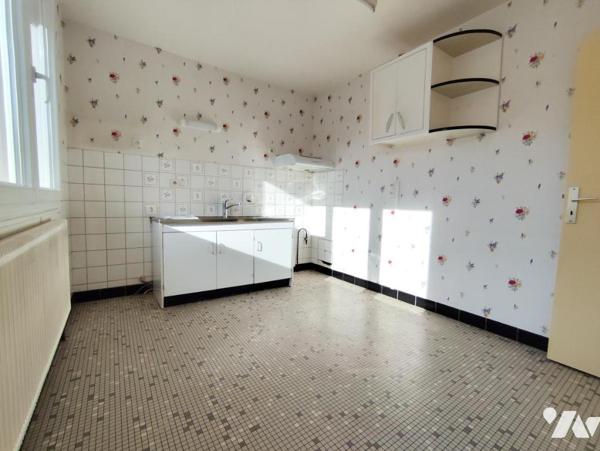 MAISON INDIVIDUELLE - STENAY - AVEC VUE SUR LA MEUSE