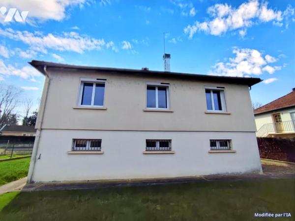 MAISON INDIVIDUELLE - STENAY - AVEC VUE SUR LA MEUSE
