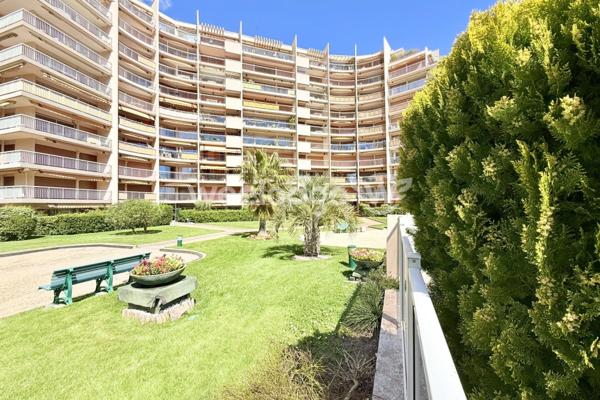 Appartement à vendre 3 pièces de 53 m² à Mandelieu-la-Napoule