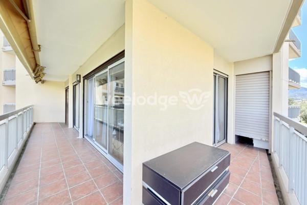 Appartement à vendre 3 pièces de 53 m² à Mandelieu-la-Napoule
