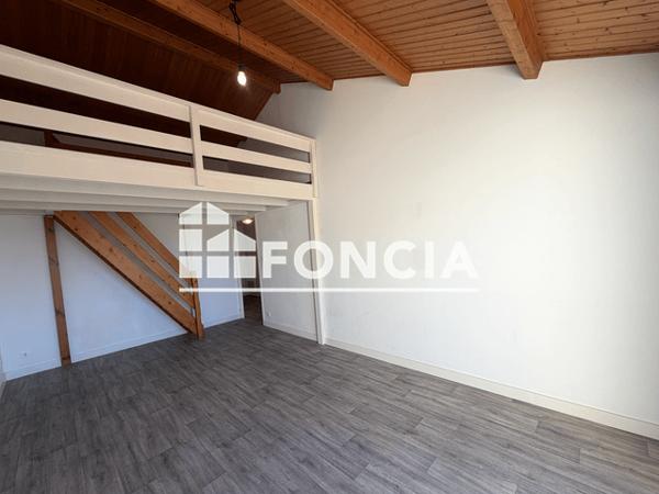 Location Appartement 2 pièces 52.44 m² - 76 RUE CARNOT Challans 85300