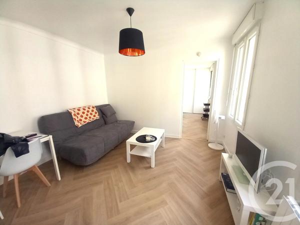 Immeuble à vendre  90 m 2   CHERBOURG EN COTENTIN  - 50