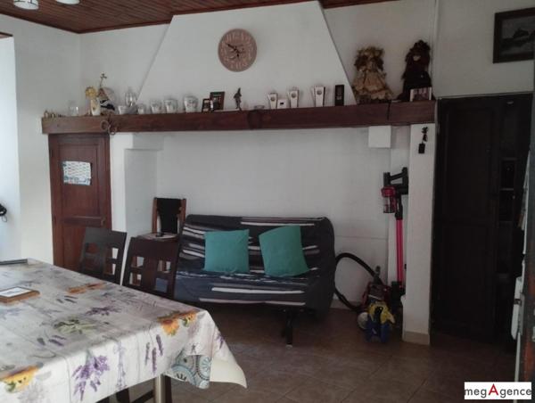 Maison à SAINT-ETIENNE-VALLEE-FRANCAISE, 48330 - 3 pièces 61m²