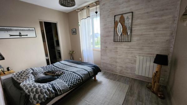 Maison à Montigné le Brillant