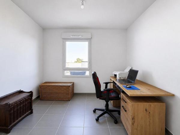Vente / Appartement T4 à Vias (34450)