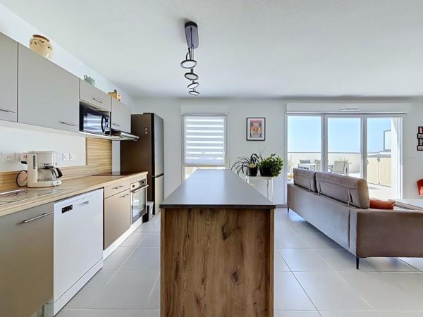 Vente / Appartement T4 à Vias (34450)