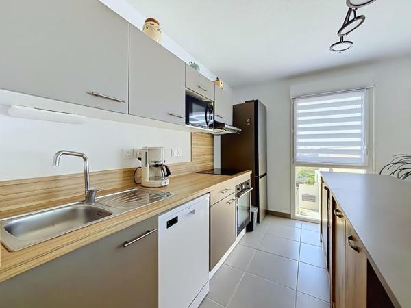 Vente / Appartement T4 à Vias (34450)