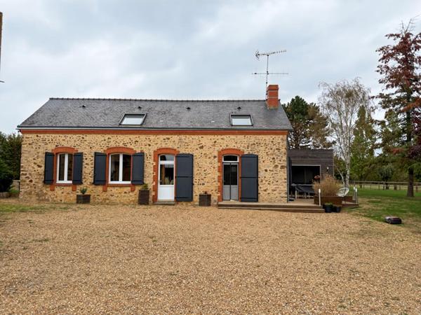 Maison Sable Sur Sarthe 8 pièce(s) 180 m2