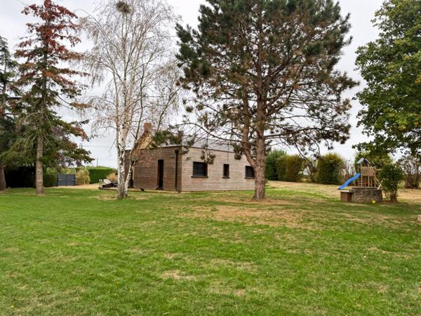 Maison Sable Sur Sarthe 8 pièce(s) 180 m2