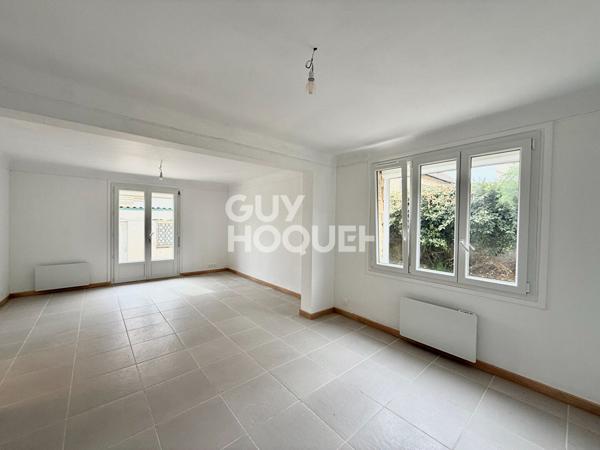 APPARTEMENT 4 PIECES - JARDIN - PARKING - BLONVILLE SUR MER