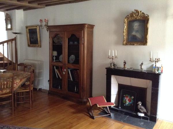 Duplex
                                                                                                                                                                                                                                                                                                                        6 pièce(s)                                                                                                                                                                                                          3 chambre(s)                                                                                                                                                                                                          146  m²