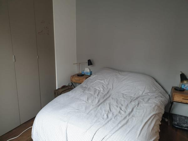 Maison
                                                                                                                                                                                                                                                                                                                        4 pièce(s)                                                                                                                                                                                                          3 chambre(s)                                                                                                                                                                                                          85  m²