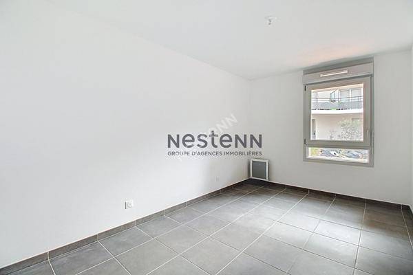 Appartement neuf T3 avec terrasse et place de parking privative