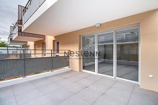 Appartement neuf T3 avec terrasse et place de parking privative