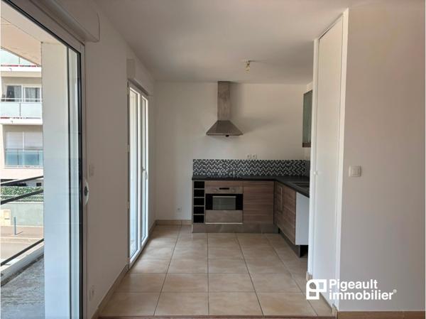 Location Appartement T 2 - Rennes - Lorient - Saint-Brieuc