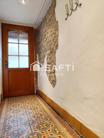 Maison de village avec grange