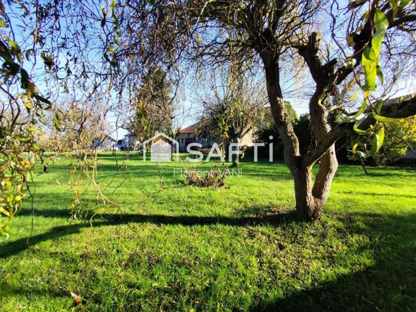 Maison de village avec grange