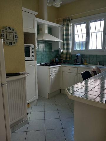 A LOUER Barrière de Begles  lumineux appartement  meublé de 3 pièces 50 m2