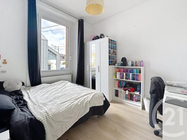 Maison à vendre  9 pièces - 210 m 2   RENNES  - 35