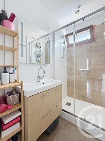 Maison à vendre  9 pièces - 210 m 2   RENNES  - 35