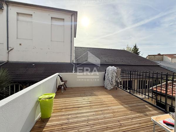 APPARTEMENT AVEC  GRANDE TERRASSE PORTE DE PARIS