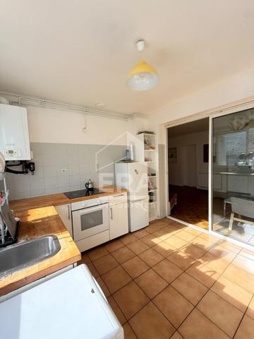 APPARTEMENT AVEC  GRANDE TERRASSE PORTE DE PARIS