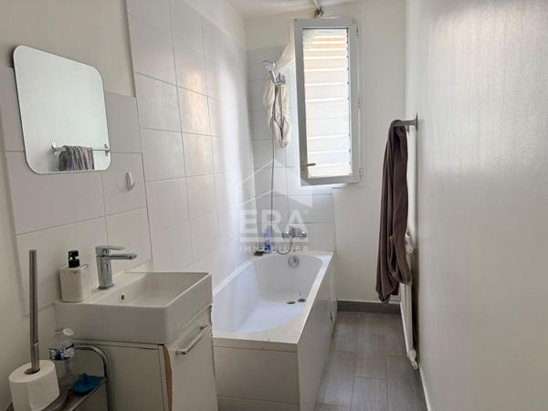 APPARTEMENT AVEC  GRANDE TERRASSE PORTE DE PARIS
