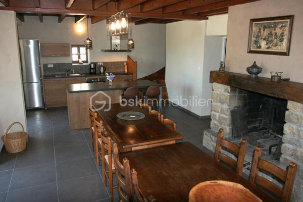 Maison en pierre de 265 m²