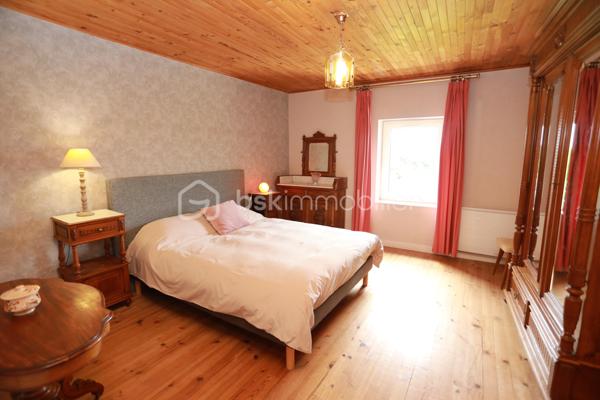 Maison en pierre de 265 m²