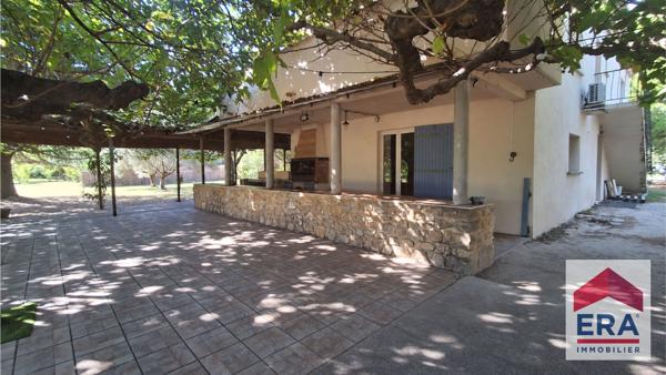 Domaine à Mondragon - Ensemble immobilier - 25 000m² de terrain