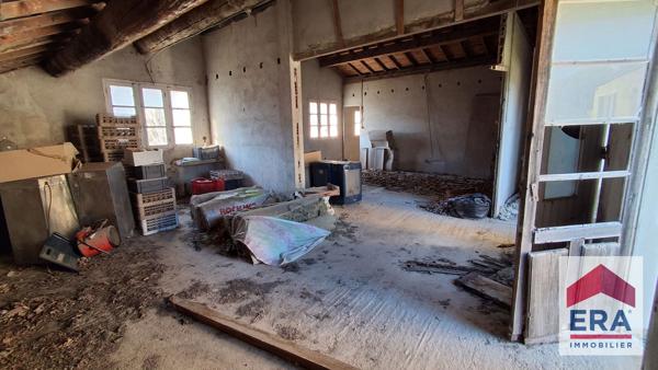 Domaine à Mondragon - Ensemble immobilier - 25 000m² de terrain